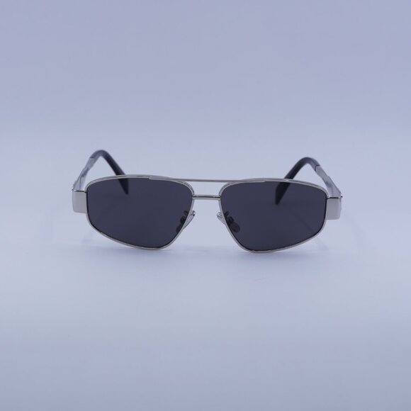 🕶️ New Celine CL40281U 16A Sunglasses - Shiny Palladium Frame, Smoke Lenses - Picture 2 of 11